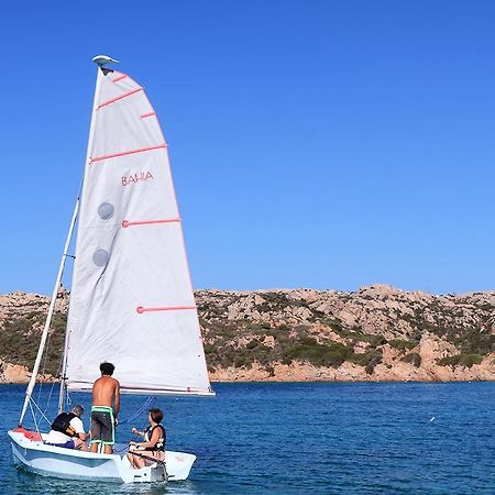 Touring Club Italiano - La Maddalena Hotel Екстериор снимка