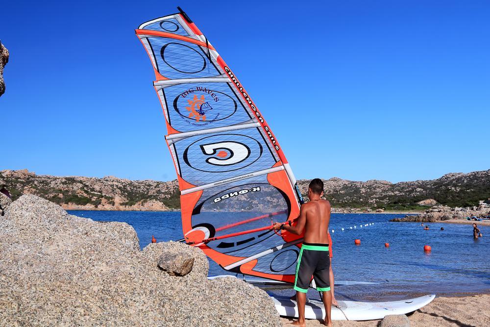 Touring Club Italiano - La Maddalena Hotel Екстериор снимка
