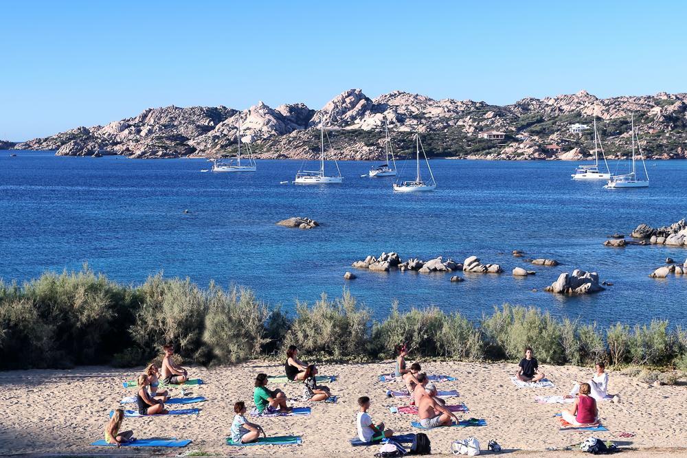 Touring Club Italiano - La Maddalena Hotel Екстериор снимка