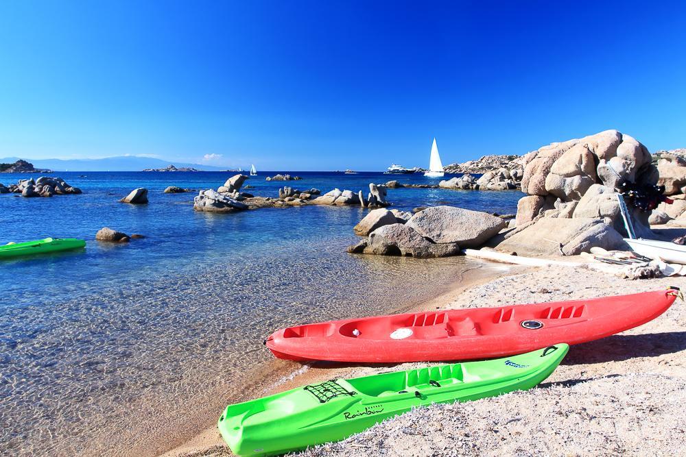 Touring Club Italiano - La Maddalena Hotel Екстериор снимка