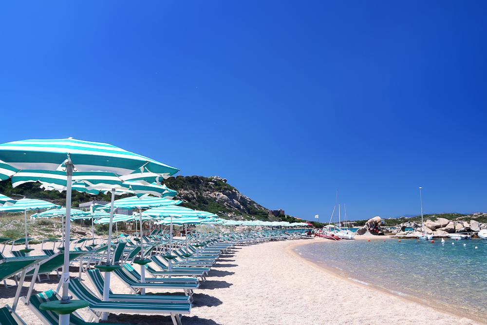 Touring Club Italiano - La Maddalena Hotel Екстериор снимка
