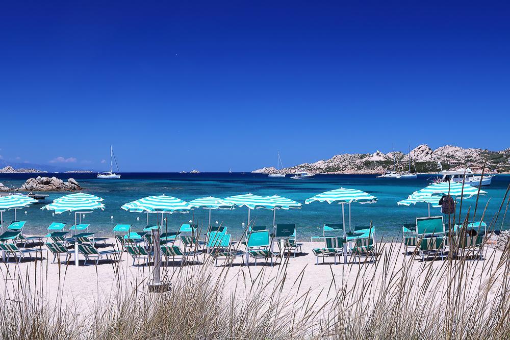 Touring Club Italiano - La Maddalena Hotel Екстериор снимка