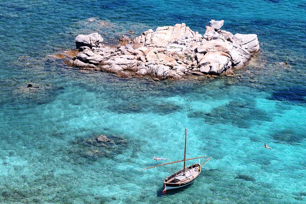 Touring Club Italiano - La Maddalena Hotel Екстериор снимка