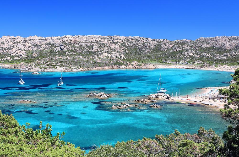 Touring Club Italiano - La Maddalena Hotel Екстериор снимка